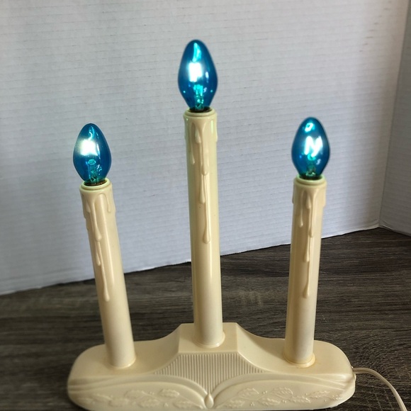 Vtg Electric Three Candle Holiday Decor - Picture 4 of 9